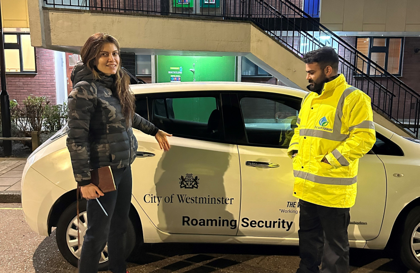 Cllr Dupuy caught up with the new roaming security team on Hallfield last week. 