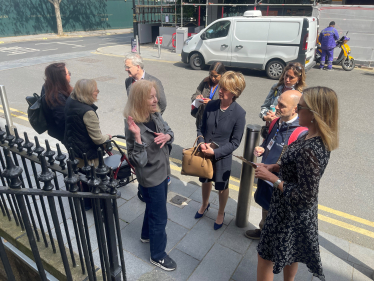 A recent street surgery in Knightsbridge and Belgravia 